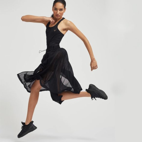 UNIQLO CHIFFON KNIFE PLEAT SEMI-SHEER MIDI SKIRT - NO PANTS LOOK - Picture 6 of 12